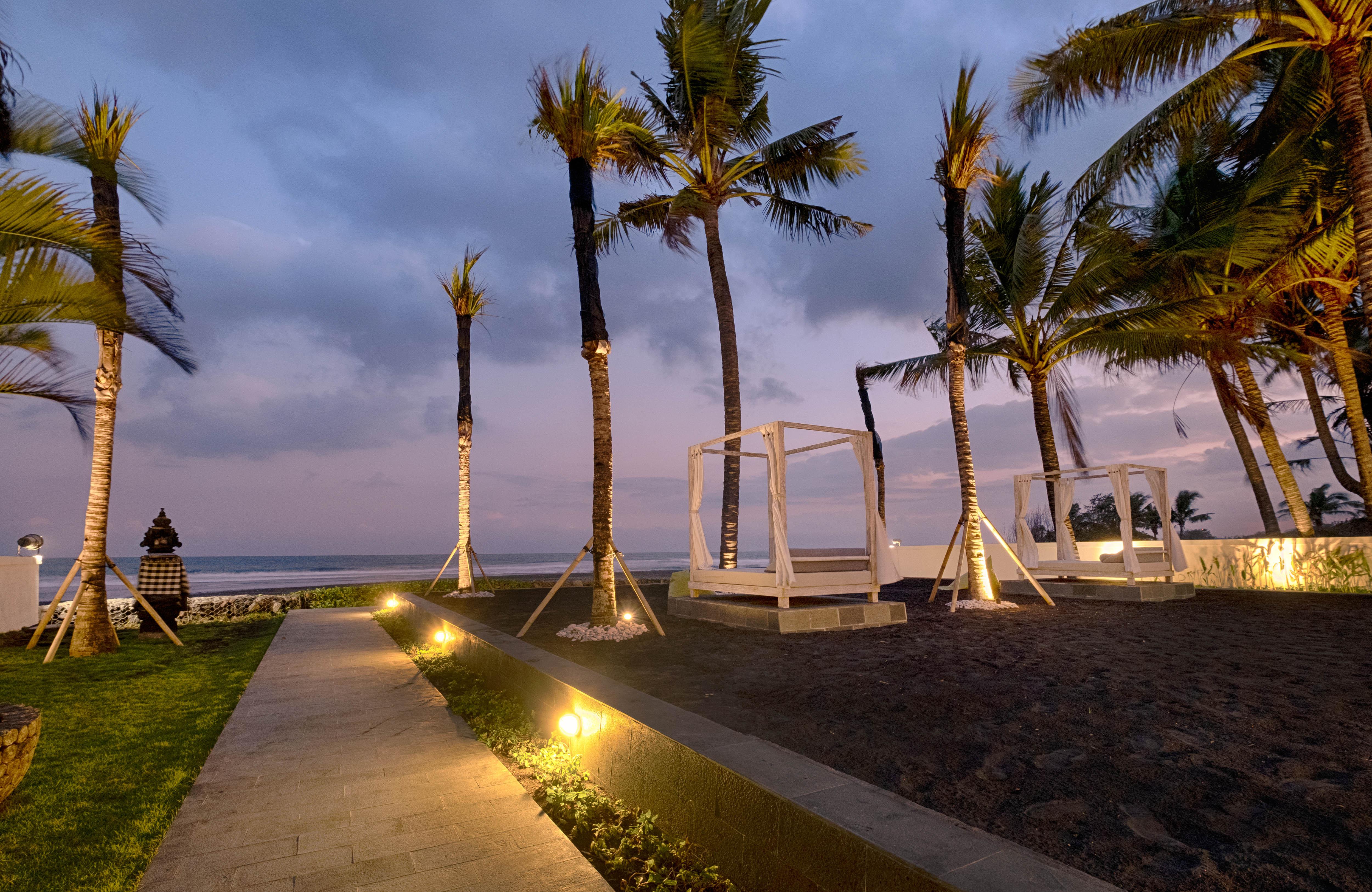 Kutus Kutus Saba Beach Villa Сукавати Экстерьер фото
