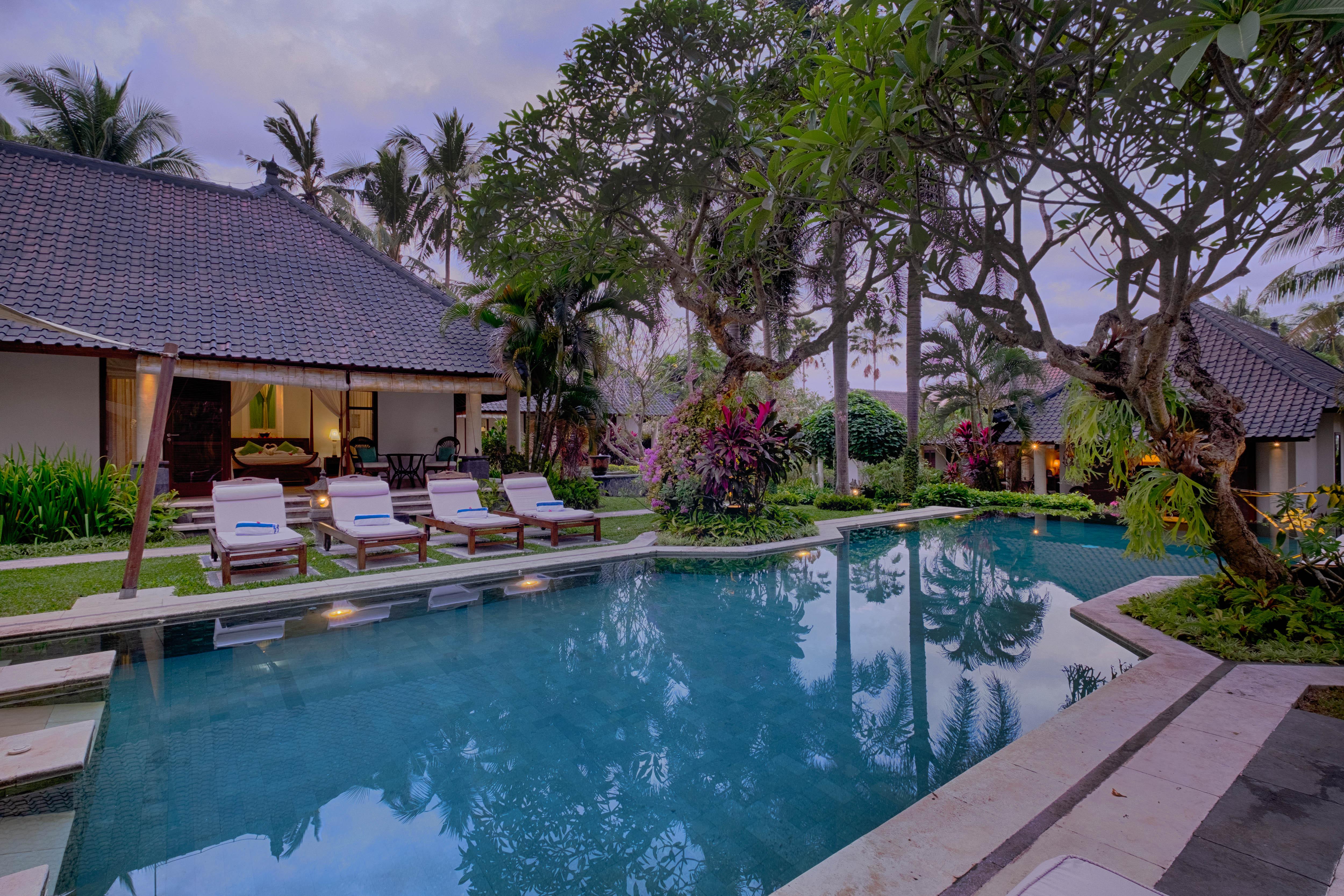Kutus Kutus Saba Beach Villa Сукавати Экстерьер фото